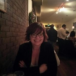 Meet your Posher, Cyndi